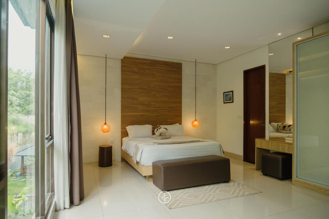 Oyama City View Villa 4 Bedrooms With A Private Swimming Pool Bandung Esterno foto