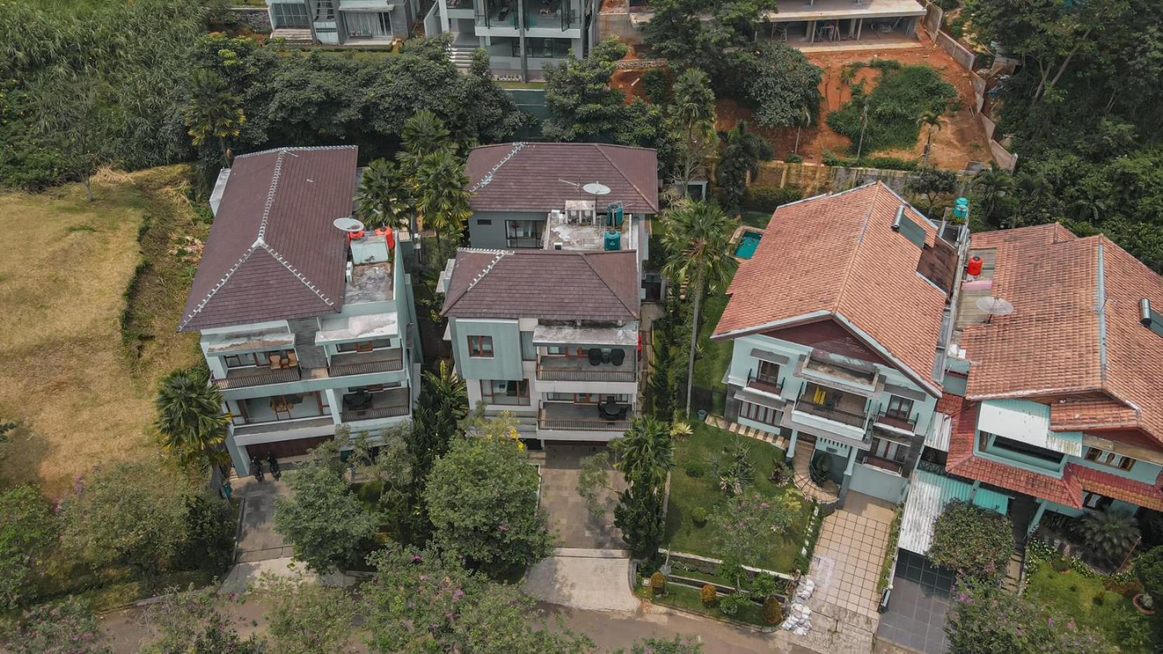 Oyama City View Villa 4 Bedrooms With A Private Swimming Pool Bandung Esterno foto